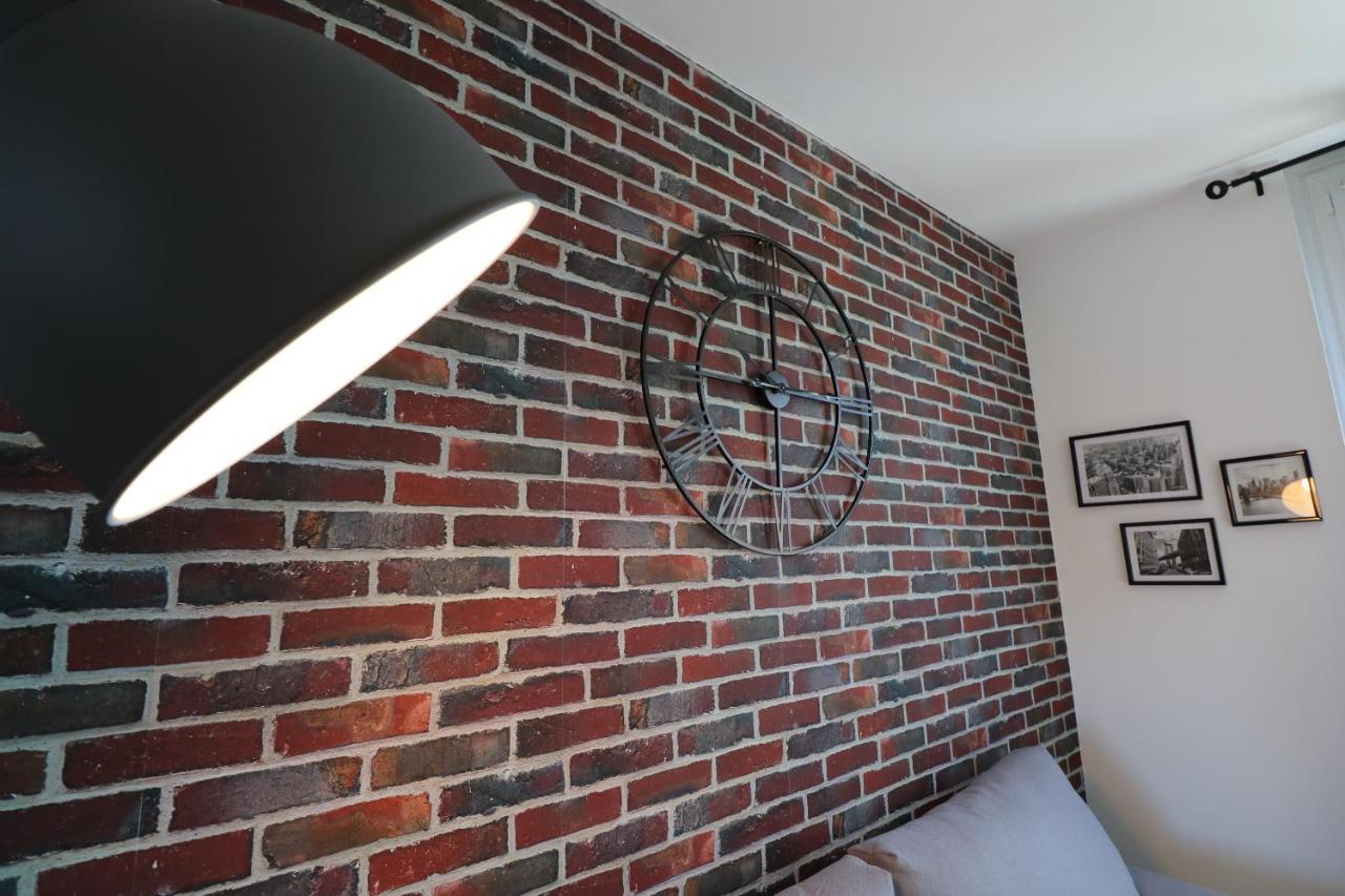 Appartement Logisy En Centre-Ville De Vitre I Logisy L'Indu 비트레 외부 사진